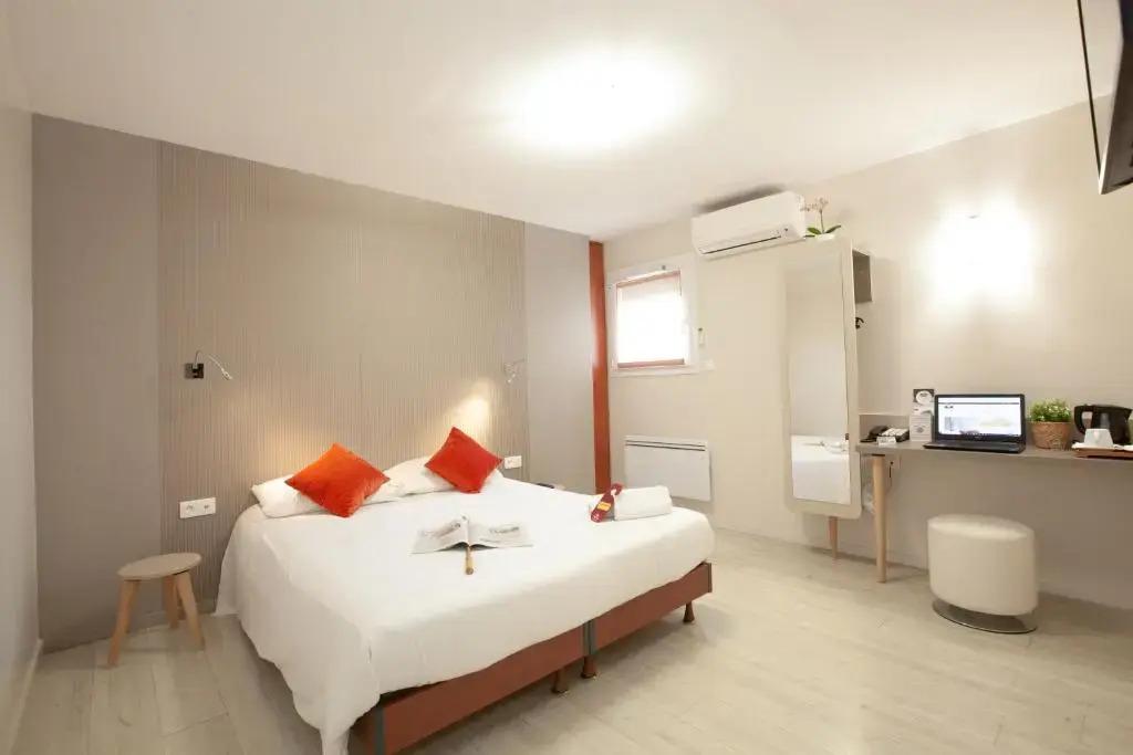 hotel image 13