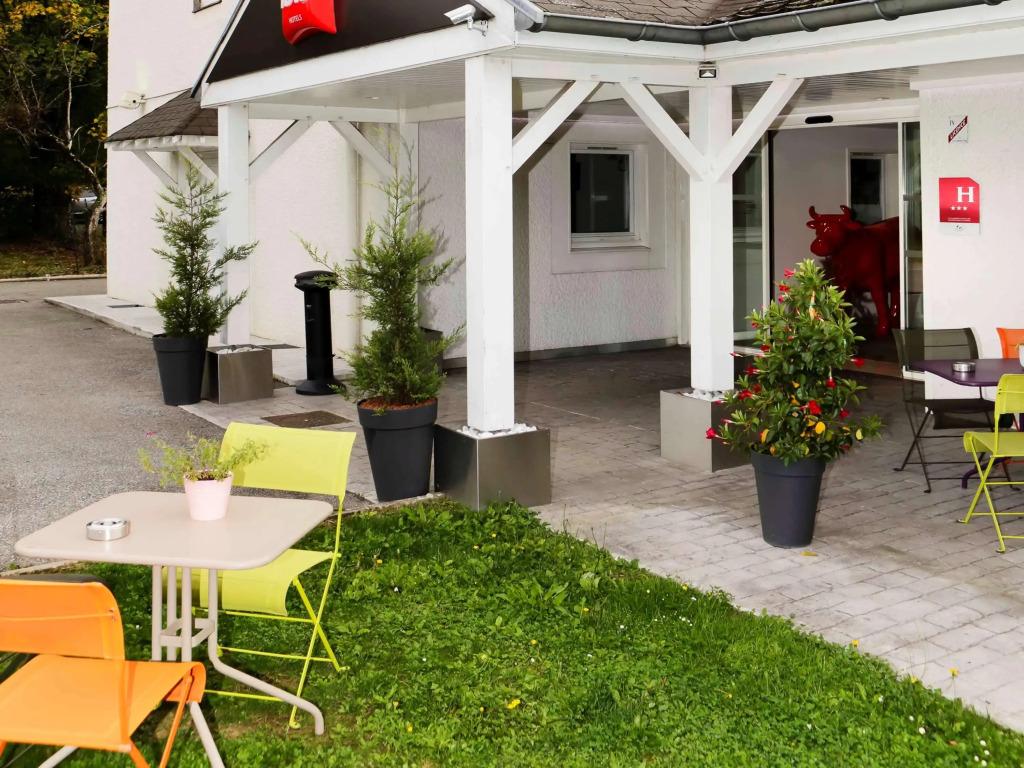 hotel image 10