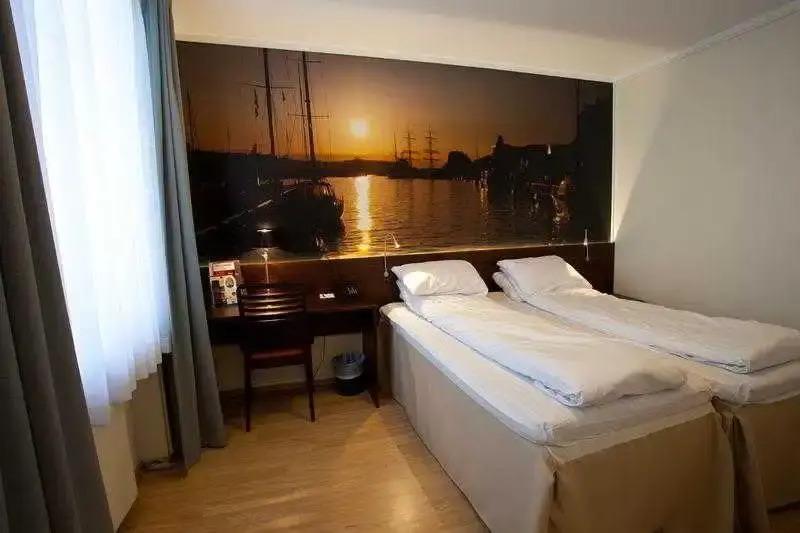 hotel image 11
