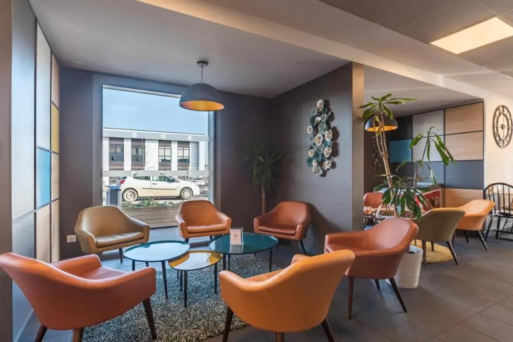 hotel image 13