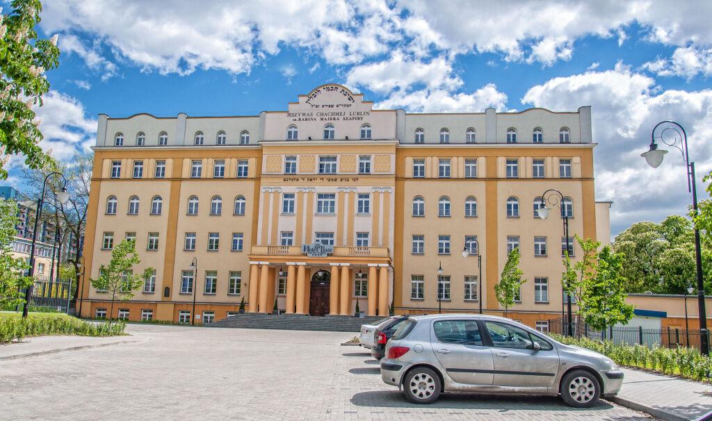 hotel image 16