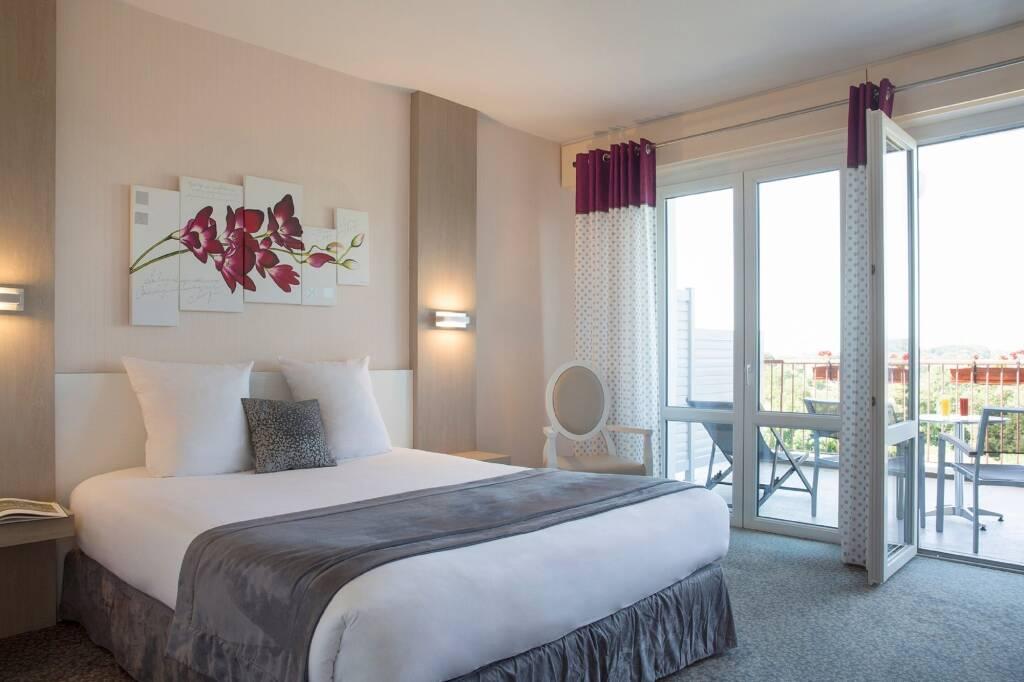 hotel image 12