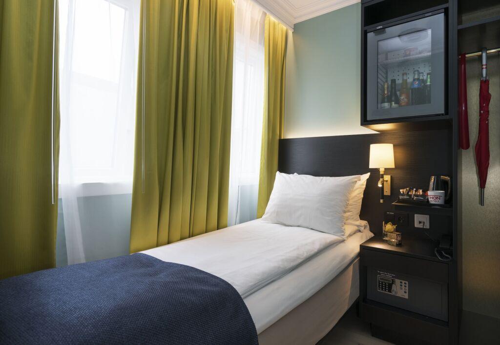 hotel image 12