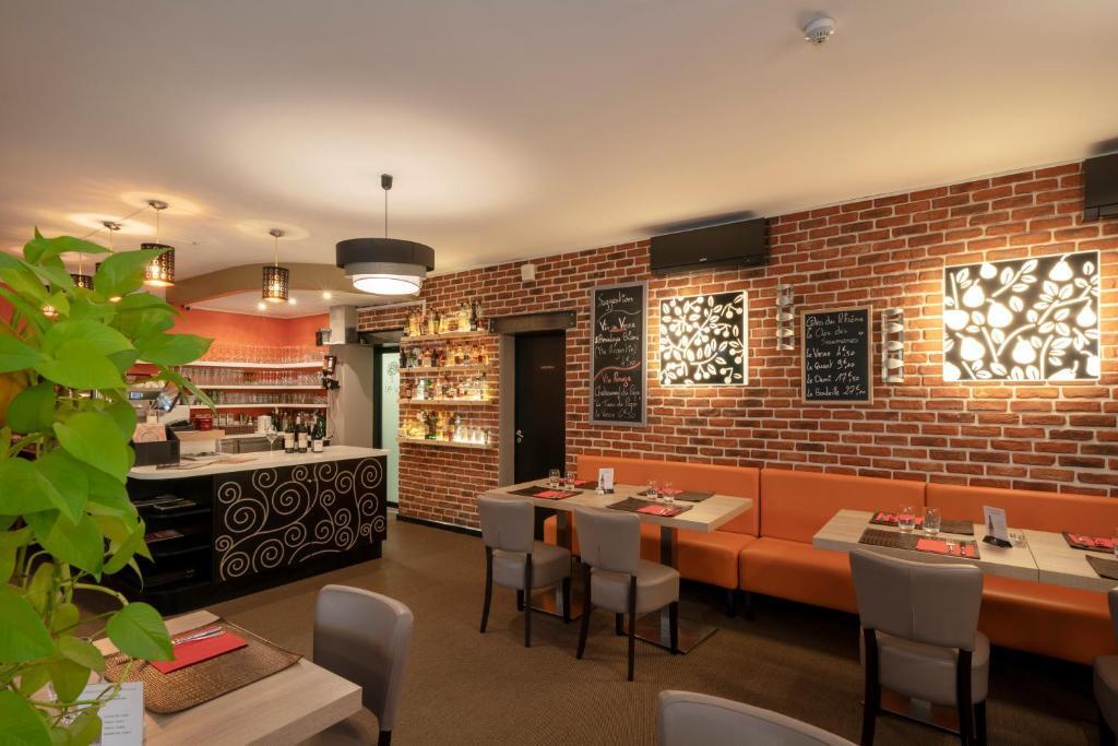 hotel image 13