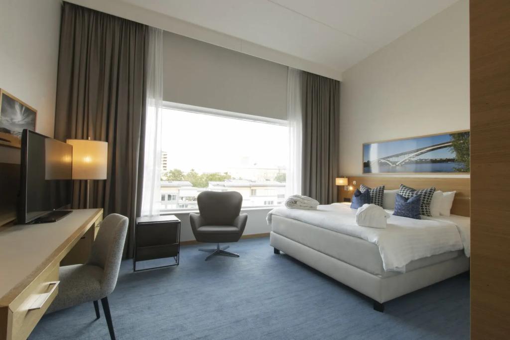 hotel image 12