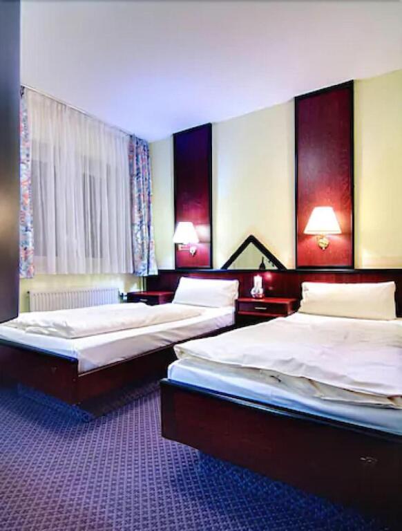 hotel image 16