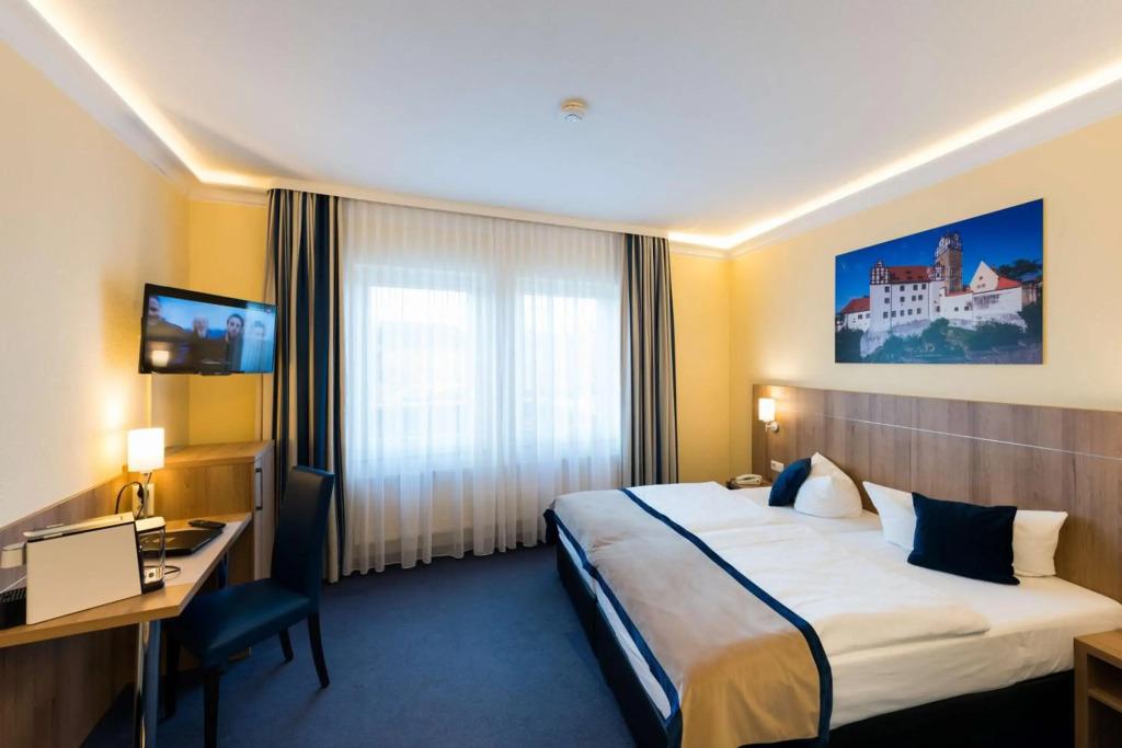 hotel image 12