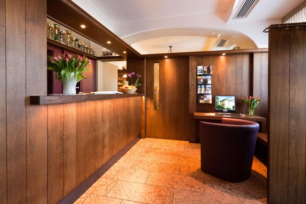 hotel image 13