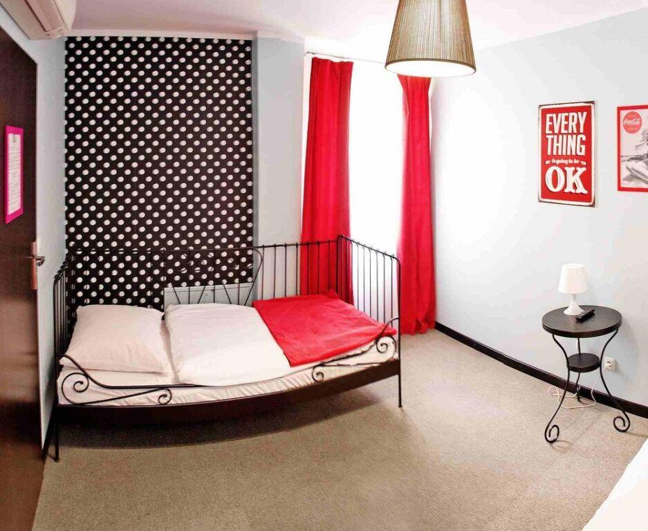 hotel image 12