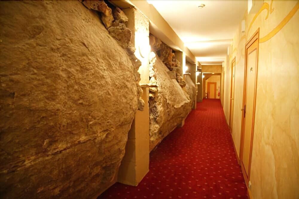 hotel image 24