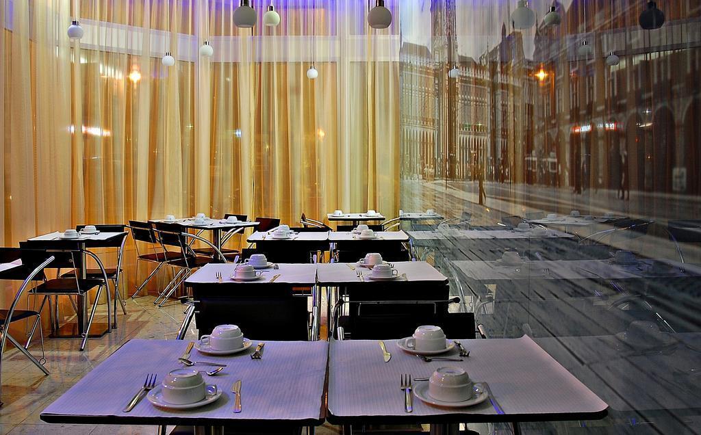 hotel image 13