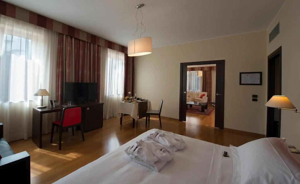 hotel image 8