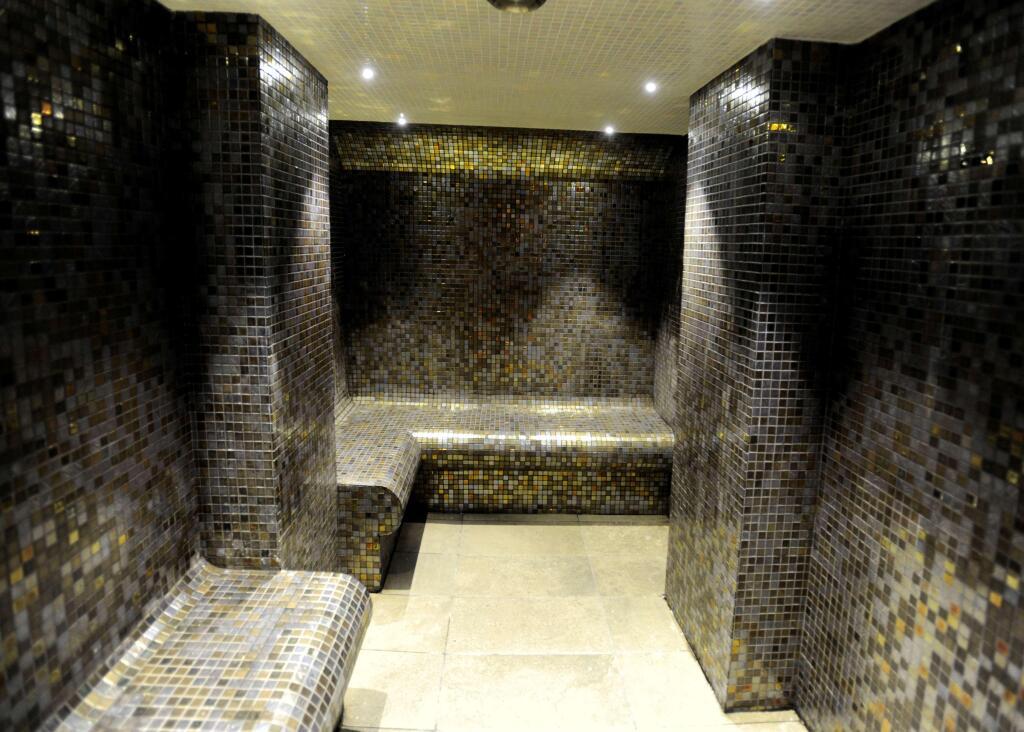 hotel image 32