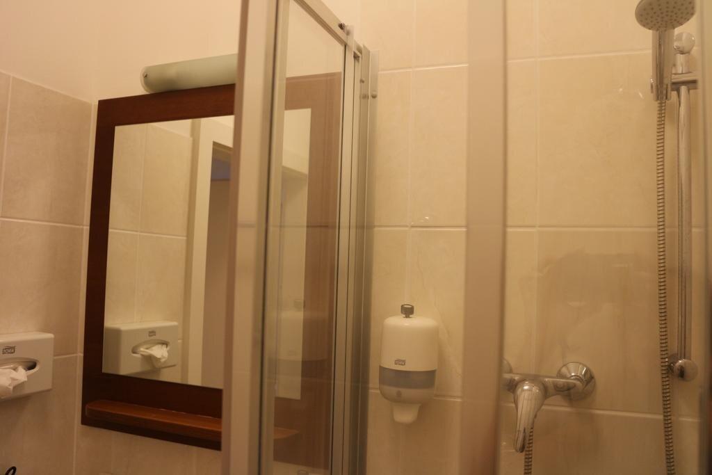 hotel image 16