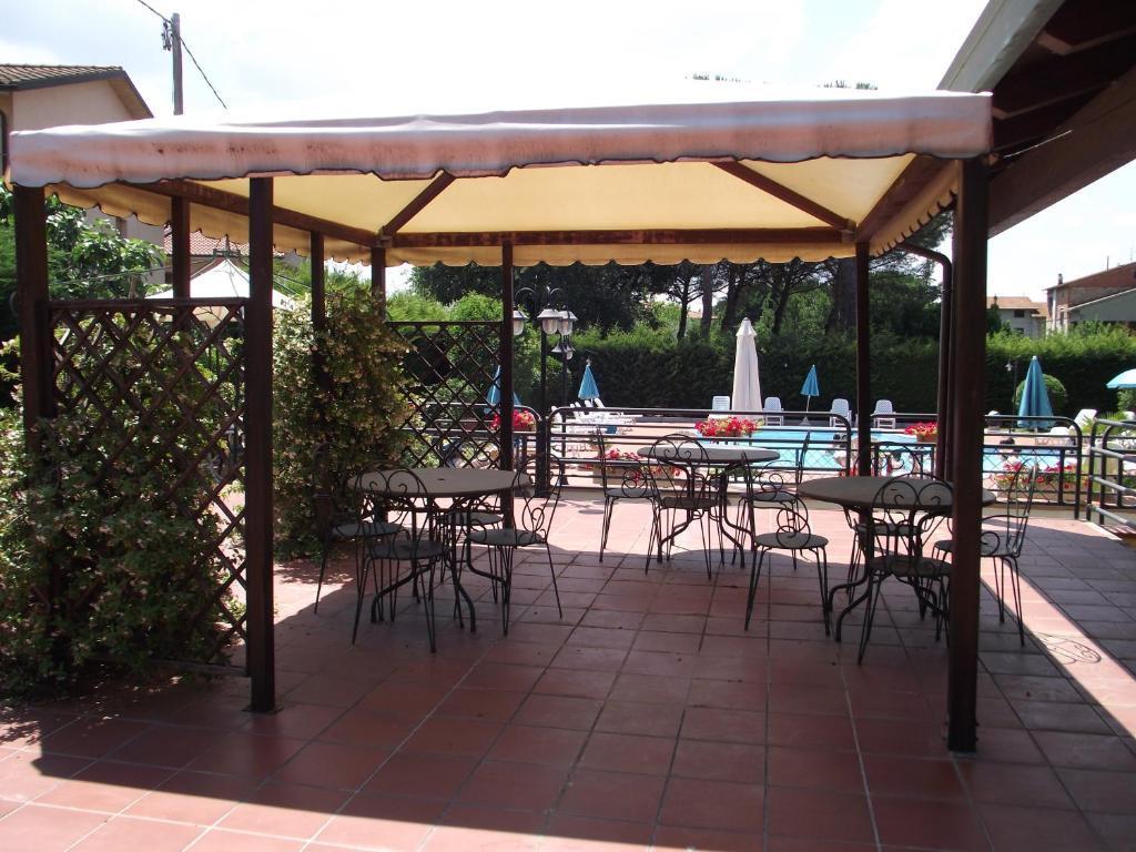 hotel image 10