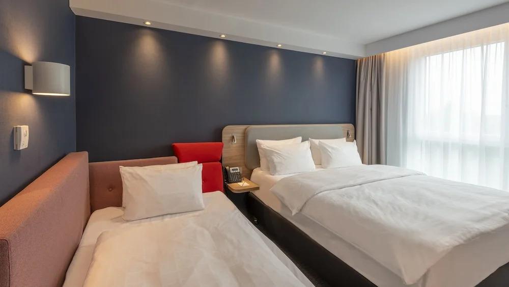 hotel image 9