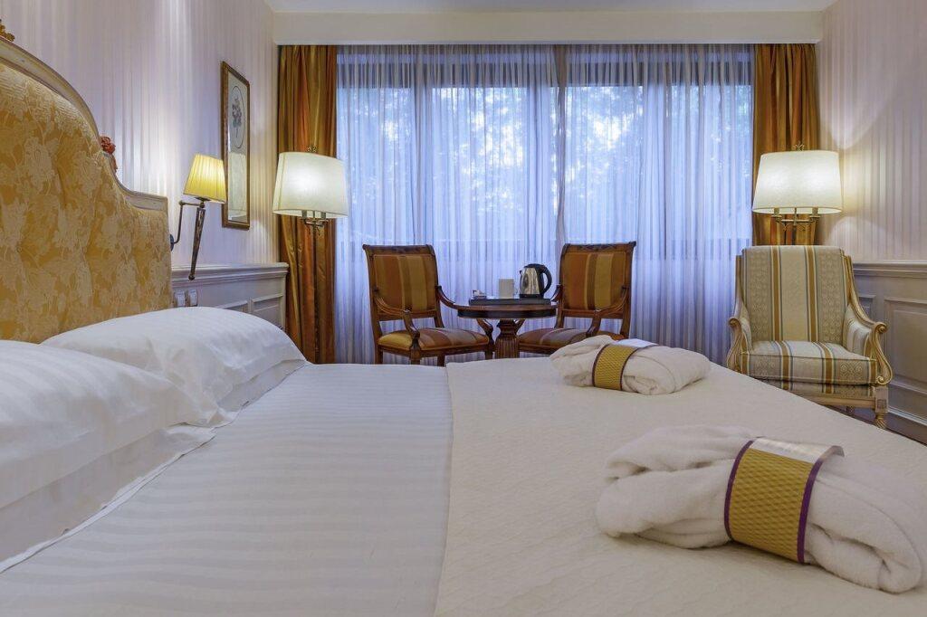hotel image 9