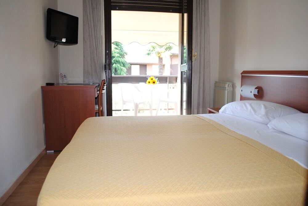 hotel image 13