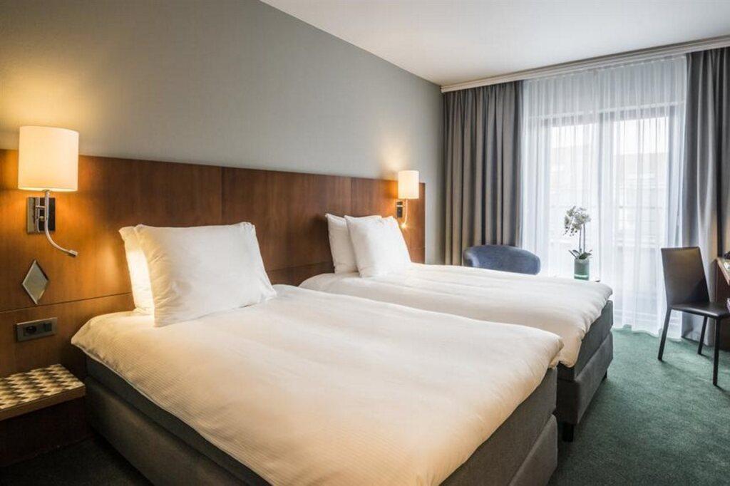 hotel image 13