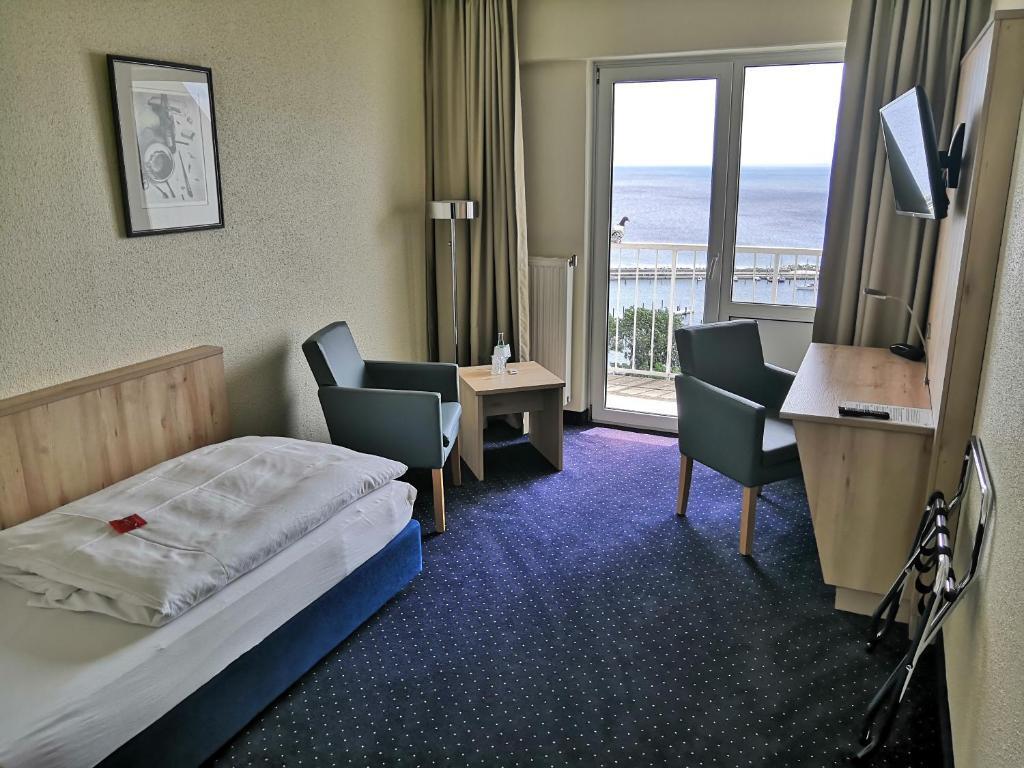 hotel image 13