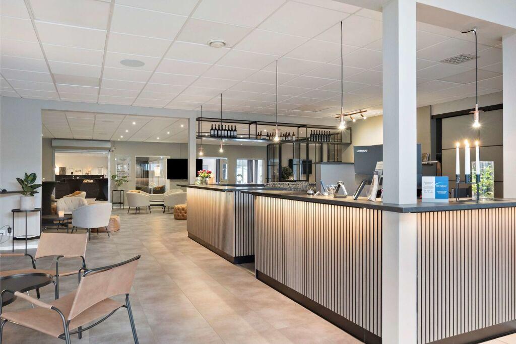 hotel image 8