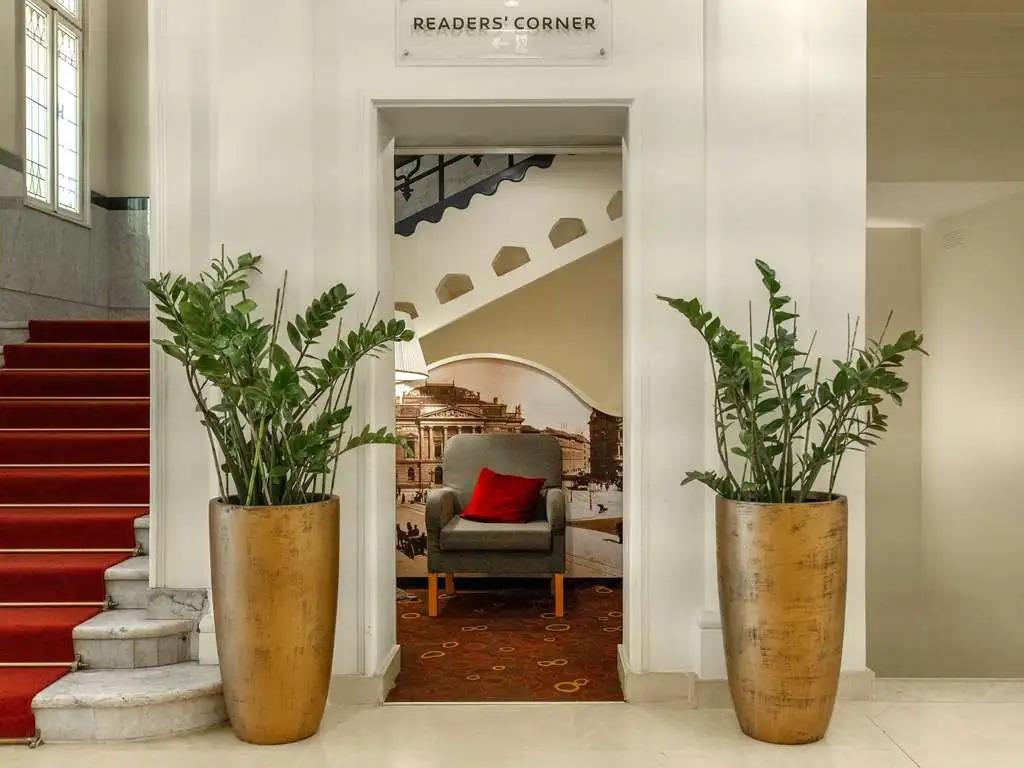 hotel image 10