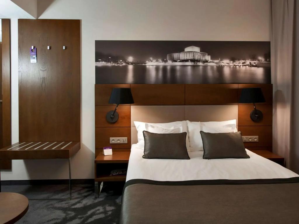 hotel image 9