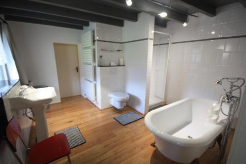 hotel image 13