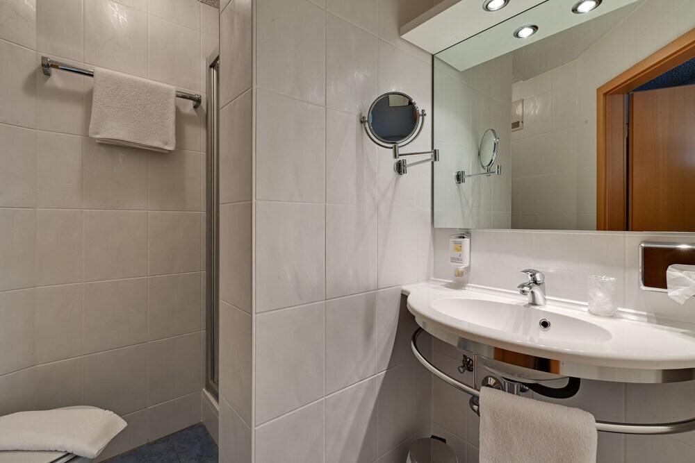 hotel image 16
