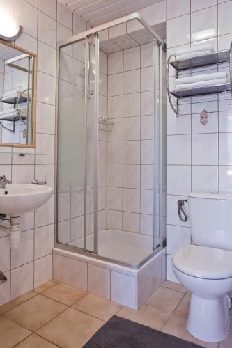 hotel image 16
