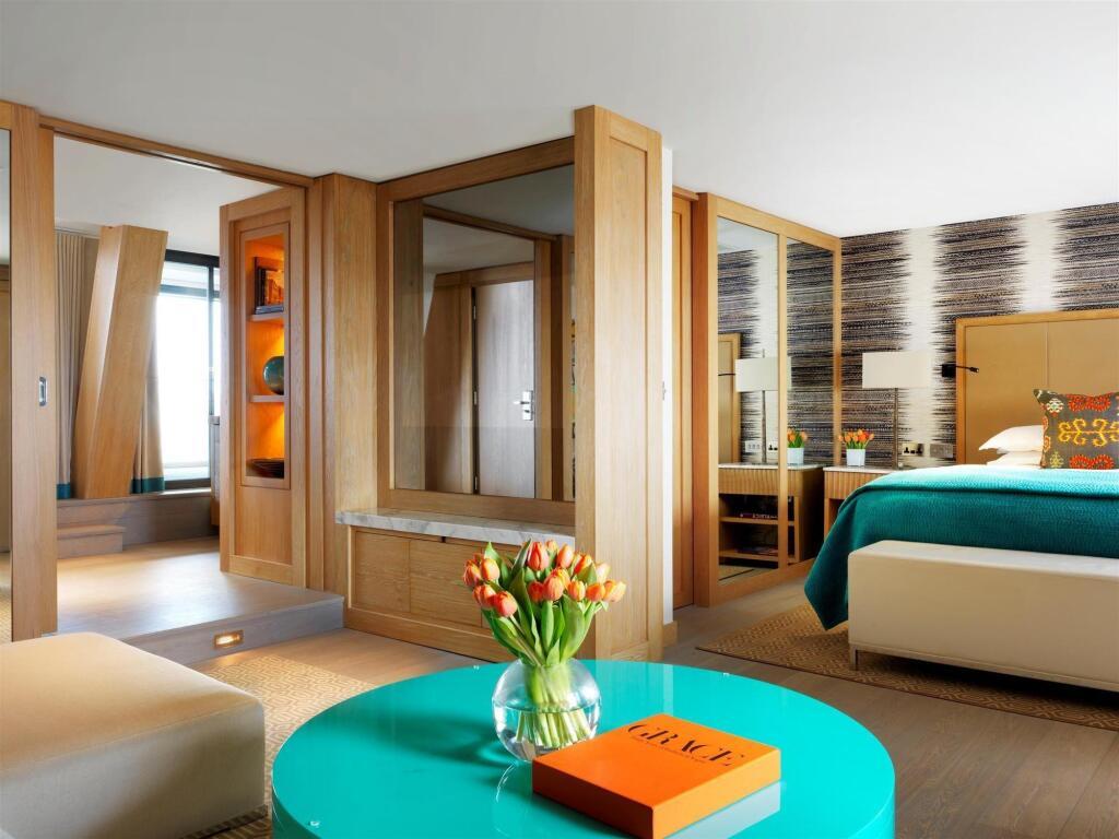 hotel image 9