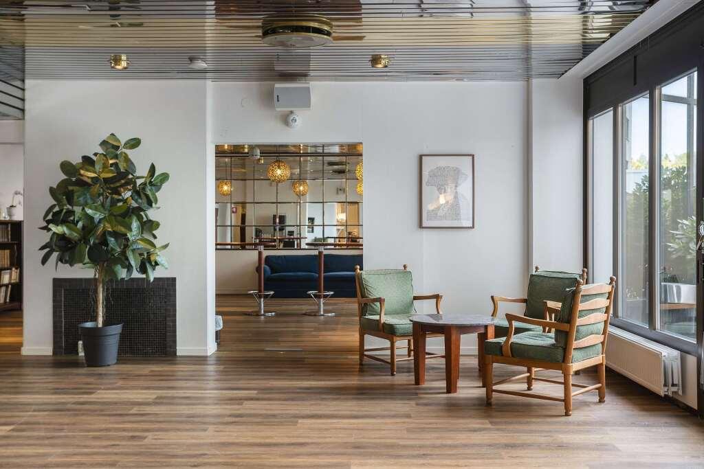 hotel image 9