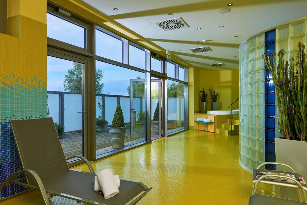 hotel image 11