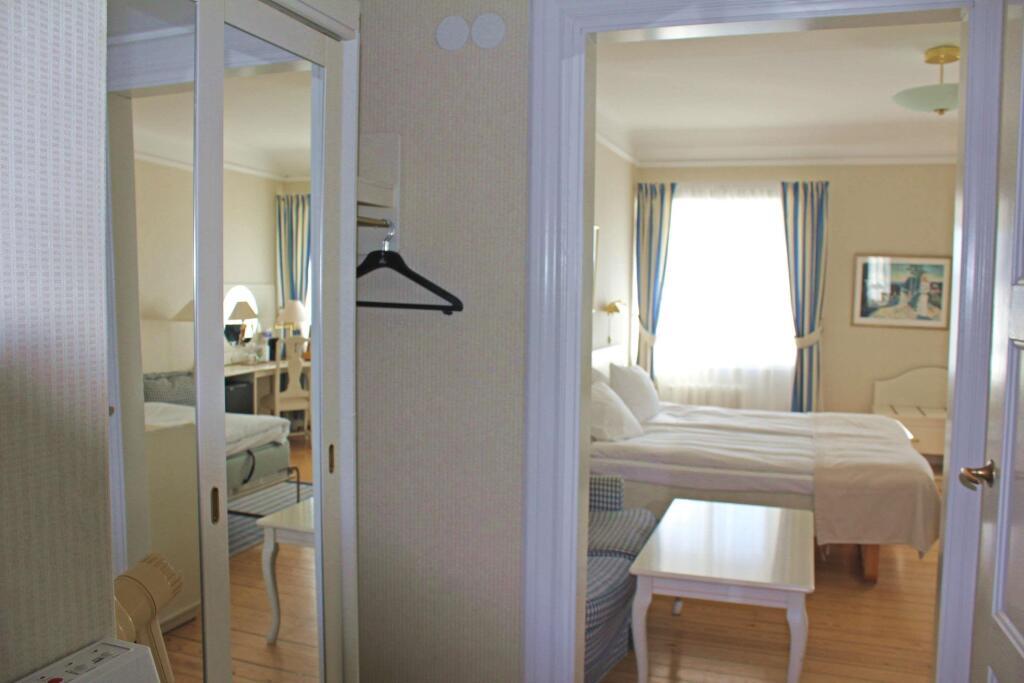 hotel image 13