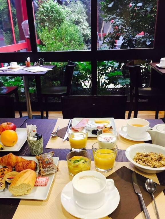 hotel image 10