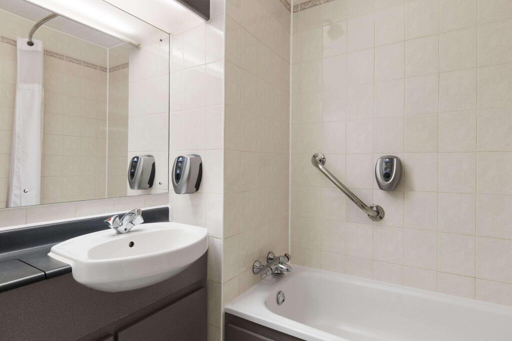 hotel image 8