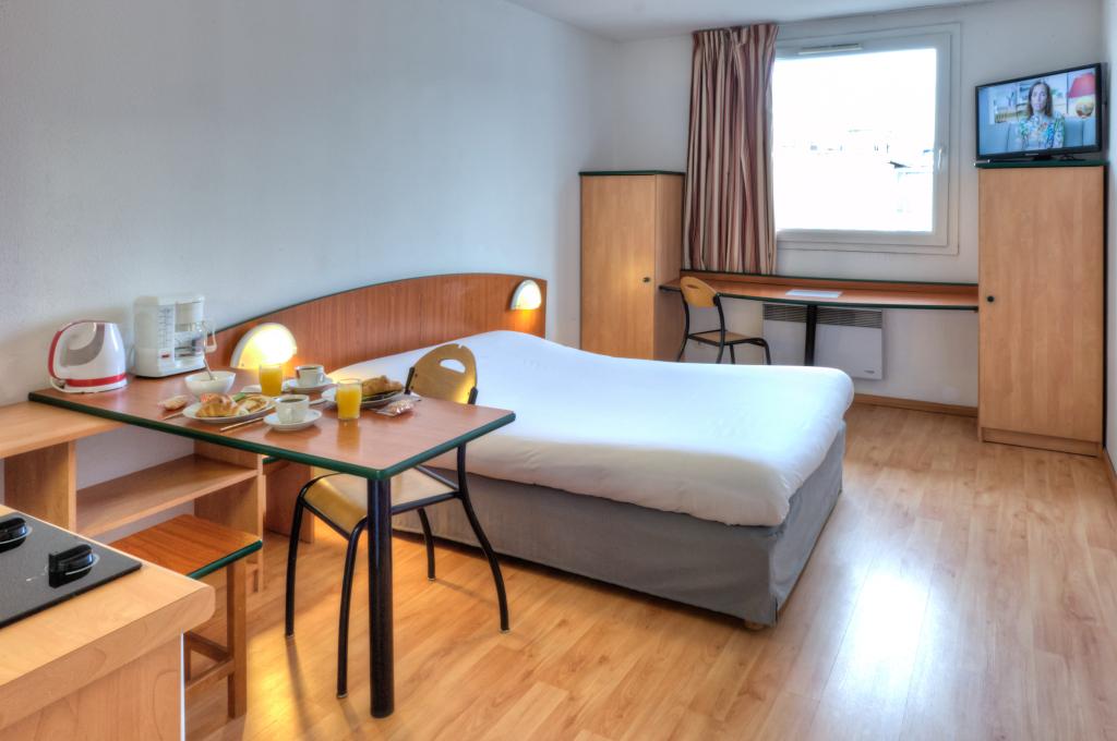 hotel image 10