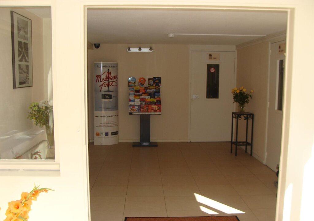 hotel image 12