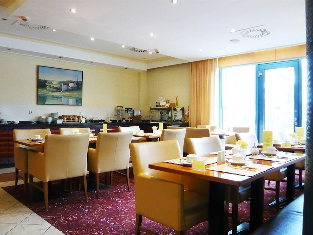 hotel image 13