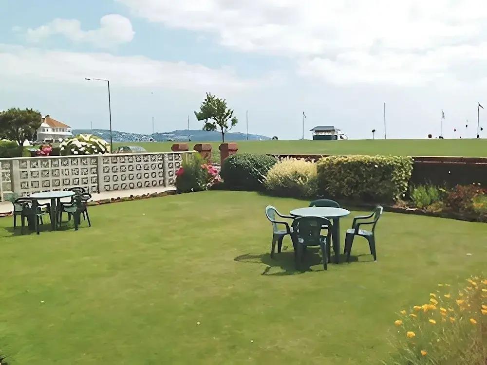hotel image 9