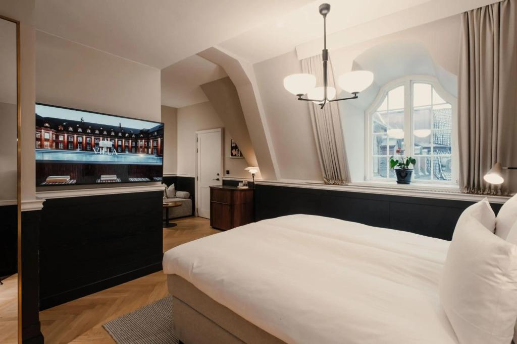 hotel image 12