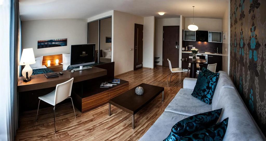 hotel image 12