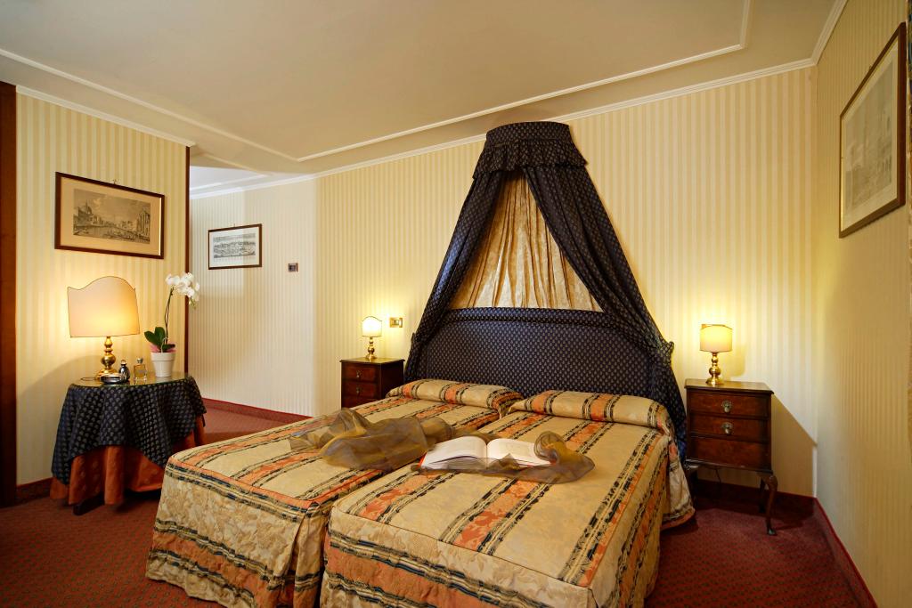 hotel image 18