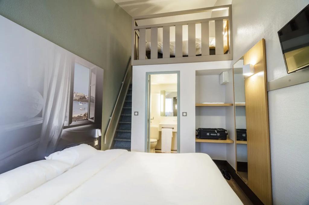 hotel image 11