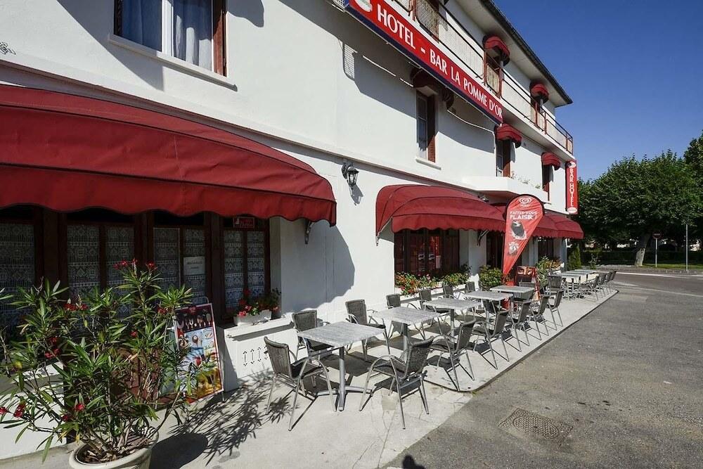 hotel