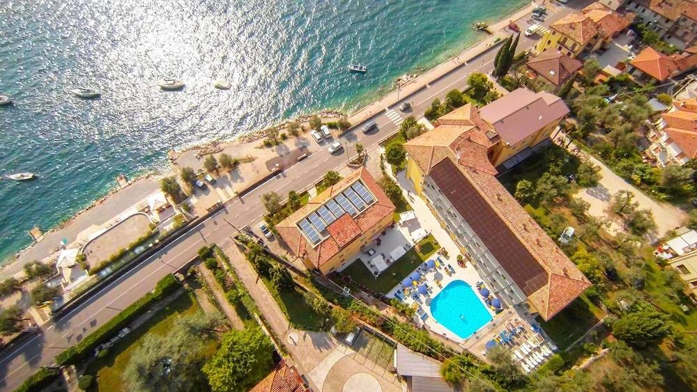 hotel image 17