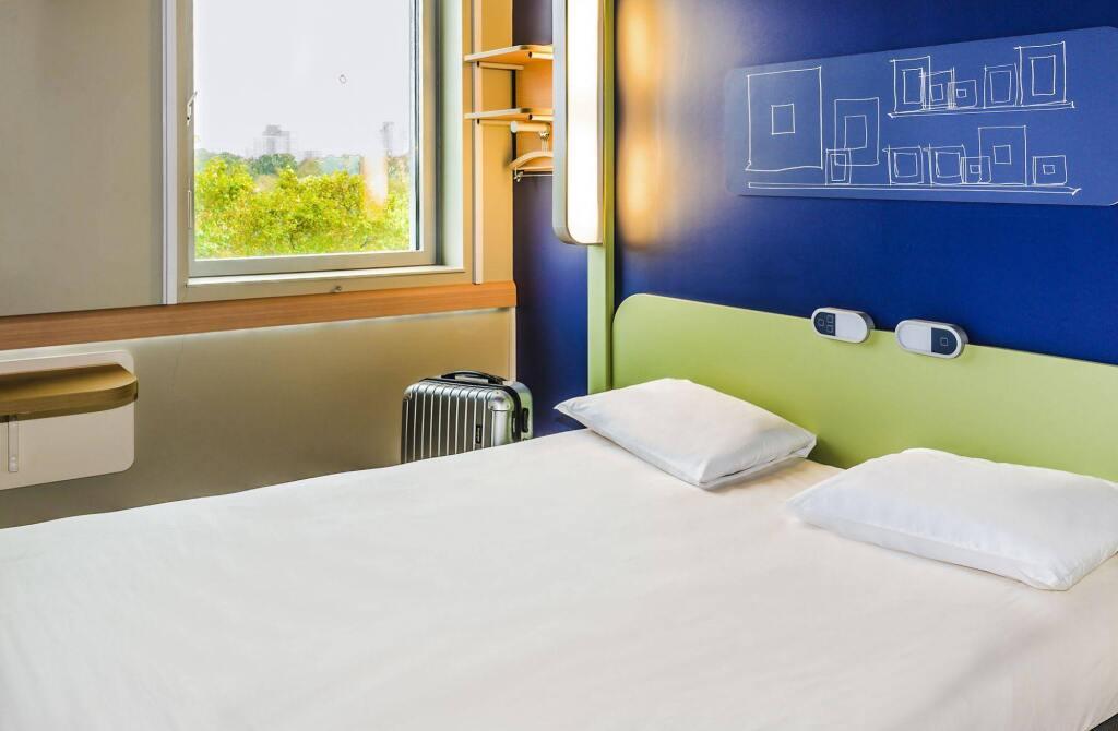 hotel image 9