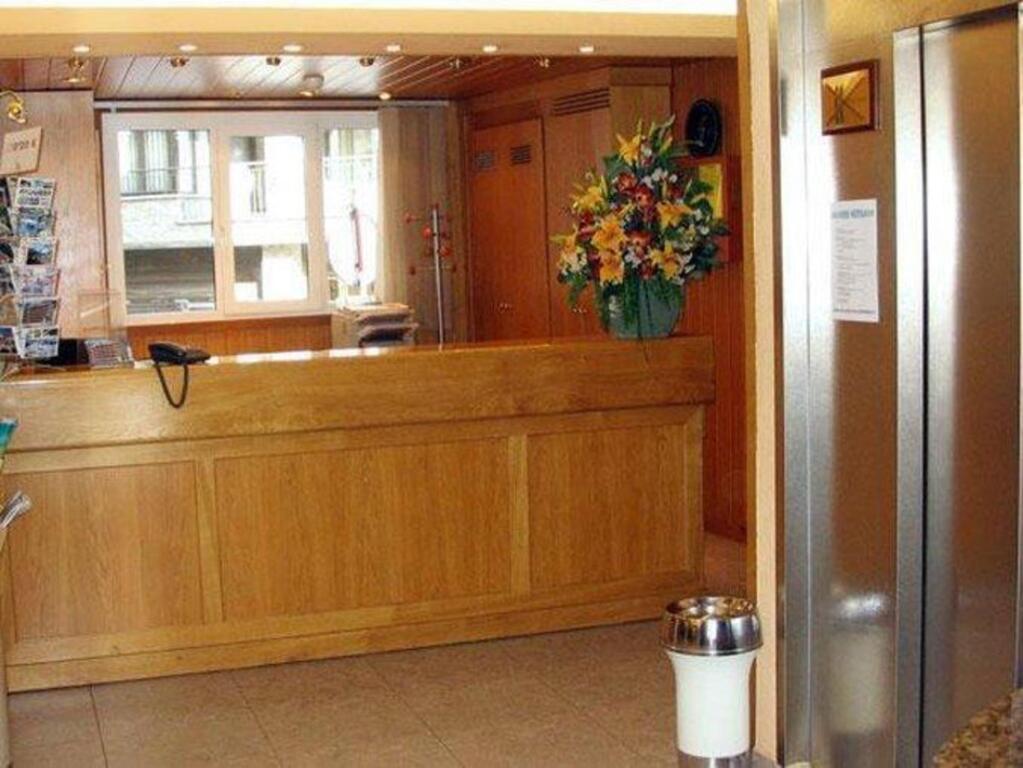 hotel image 10