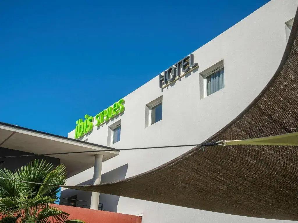 hotel image 11