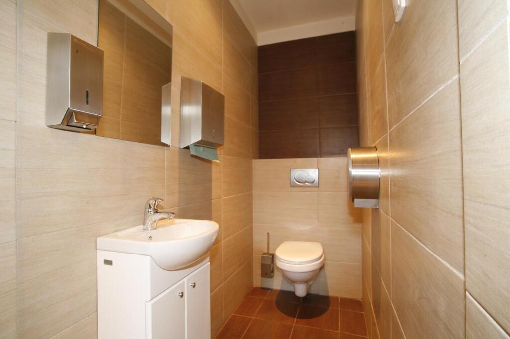 hotel image 16